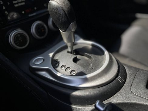 Used 2013 Nissan 370Z Coupe RWD image 15
