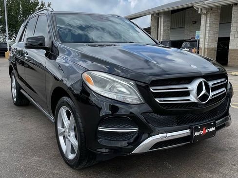 Used 2017 Mercedes-Benz GLE 350 4MATIC image 3