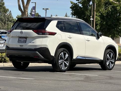 Used 2023 Nissan Rogue SL w/ SL Premium Package AWD/4WD image 2