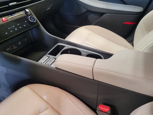Used 2025 Hyundai Sonata SEL FWD image 26