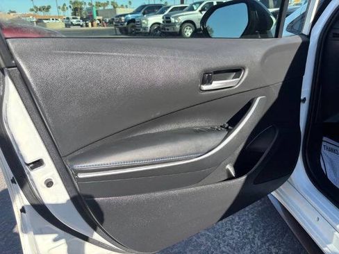 Used 2021 Toyota Corolla SE w/ Carpet Mat Package (TMS) FWD image 10