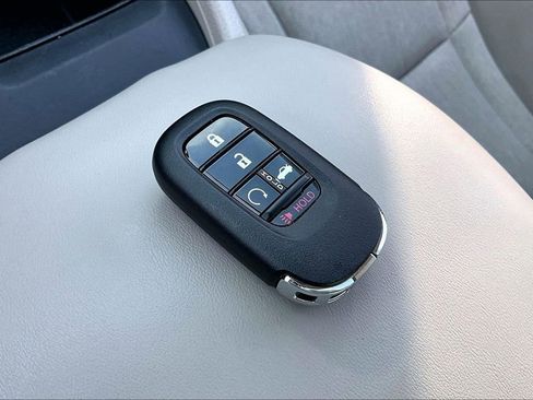 Used 2023 Honda Accord EX image 34