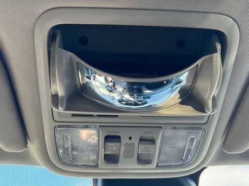 Used 2015 Honda Odyssey EX-L image 35