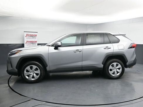 Used 2025 Toyota RAV4 LE FWD image 5