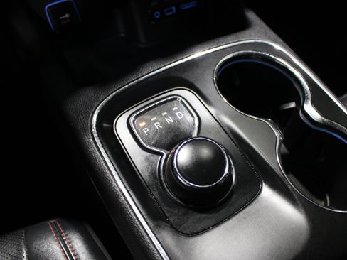 Used 2014 Dodge Durango R/T w/ Premium Nappa Leather Group RWD image 18