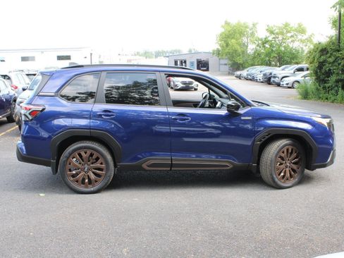 Certified 2025 Subaru Forester Sport AWD/4WD image 12