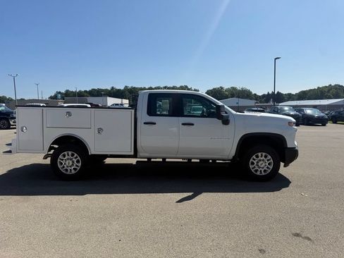 Used 2026 Chevrolet Silverado 3500 W/T AWD/4WD image 13