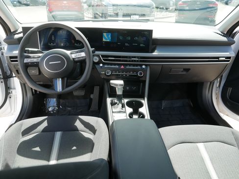 Certified 2025 Hyundai Sonata SE FWD image 21