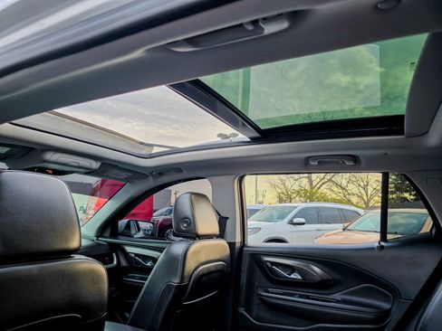 Used 2022 GMC Terrain SLT w/ Infotainment Package II image 48