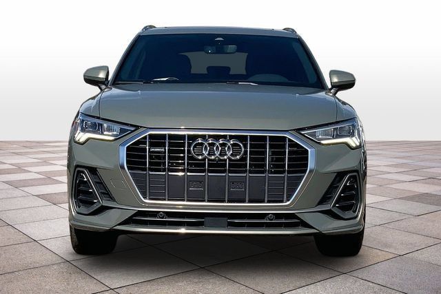 Used 2024 Audi Q3 2.0T Premium Plus AWD/4WD image 3