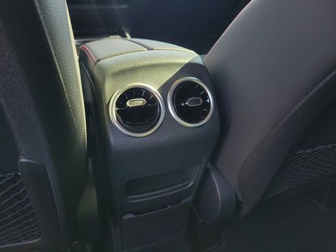 Certified 2025 Mercedes-Benz GLB 35 AMG 4MATIC image 15