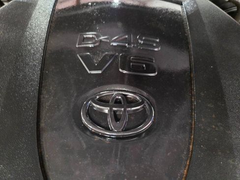 Used 2016 Toyota Tacoma TRD Sport image 93