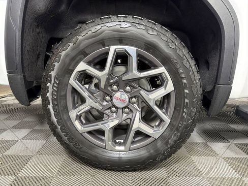 New 2026 GMC Sierra 1500 SLT w/ SLT Premium Plus Package image 15