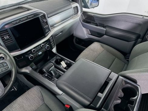 Used 2023 Ford F150 Lightning XLT image 30