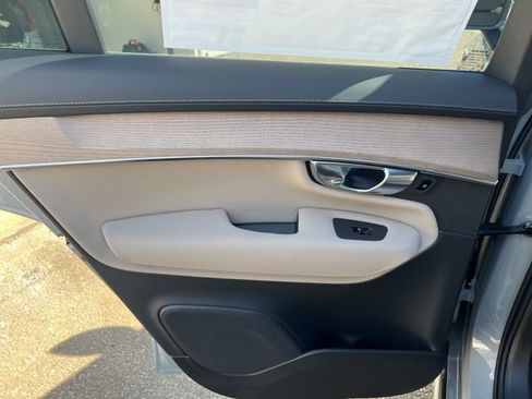 New 2026 Volvo XC90 B5 Plus w/ Protection Package AWD/4WD image 22