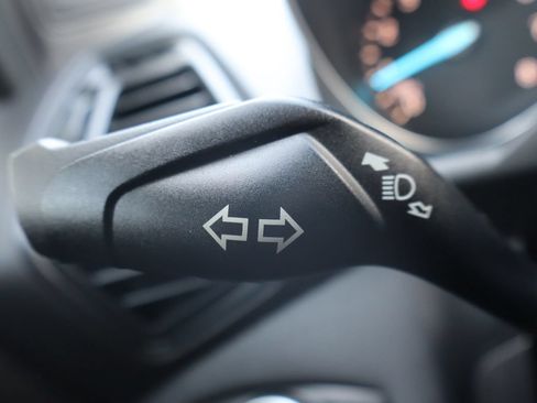 Used 2017 Ford Escape SE AWD/4WD image 32