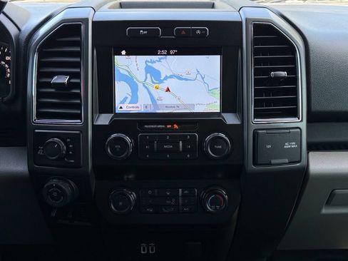 Used 2019 Ford F150 XLT w/ Equipment Group 302A Luxury AWD/4WD image 18