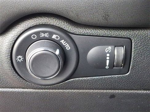 Used 2024 Dodge Durango R/T image 24