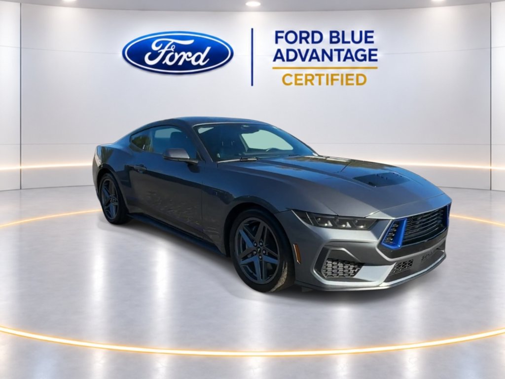 Used 2025 Ford Mustang GT Premium RWD image 3
