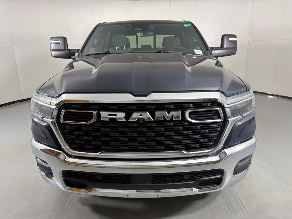 Used 2025 RAM 1500 Big Horn AWD/4WD image 3