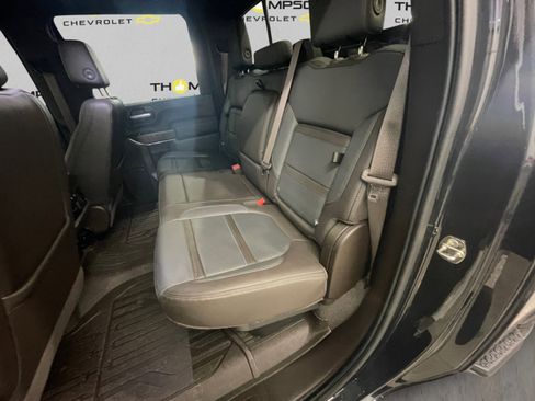 Used 2020 GMC Sierra 2500 Denali w/ Denali Ultimate Package image 13