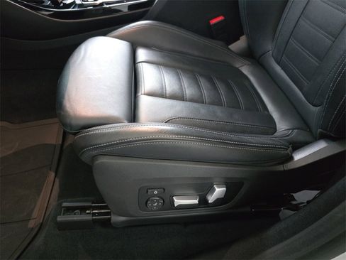 Used 2021 BMW X3 M40i w/ Premium Package image 28