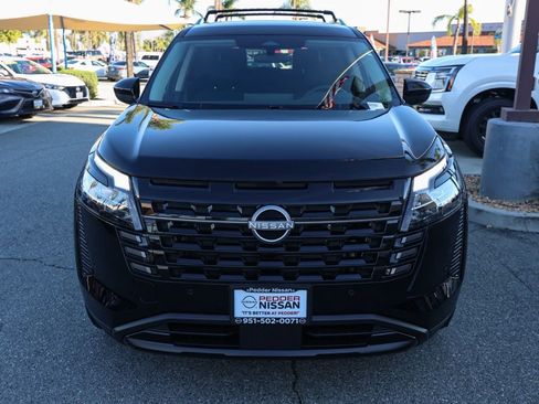 New 2026 Nissan Pathfinder SV image 9