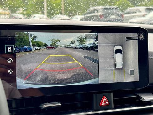 New 2025 Kia Carnival SX Prestige image 23