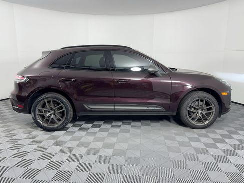 Certified 2025 Porsche Macan Turbo image 8