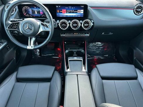 Used 2025 Mercedes-Benz GLA 250 GLA 250 4D Sport Utility image 17