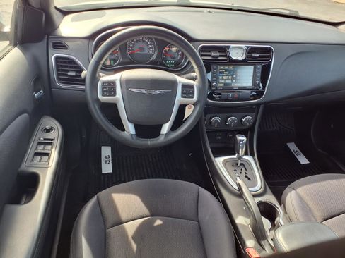 Used 2013 Chrysler 200 Touring w/ S Exterior Appearance Pkg image 13