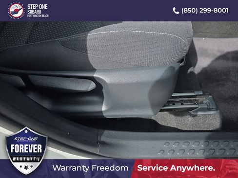 Used 2018 Toyota C-HR XLE image 34