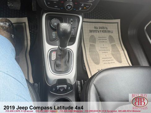 Used 2019 Jeep Compass Latitude w/ Cold Weather Group image 18
