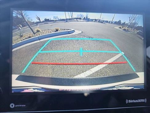 Used 2023 Toyota Camry SE image 14