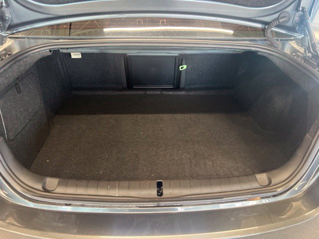 Used 2017 Chevrolet SS RWD image 11
