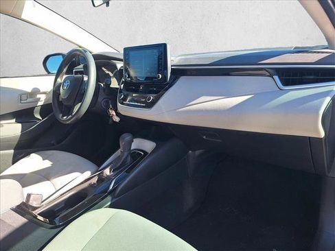 Certified 2022 Toyota Corolla LE image 19