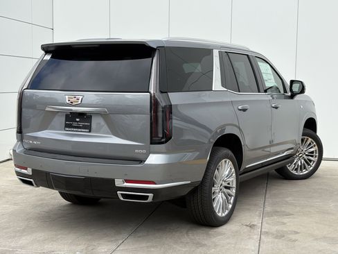 New 2026 Cadillac Escalade Luxury AWD/4WD image 7