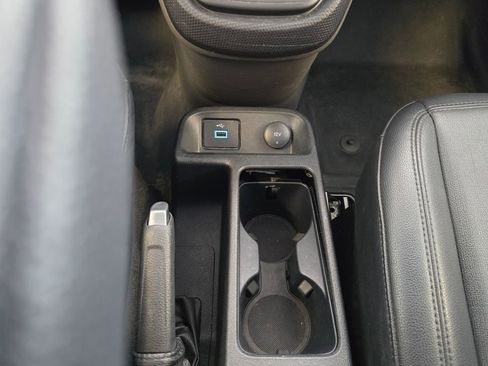 Used 2023 Ford Transit Connect XL image 13