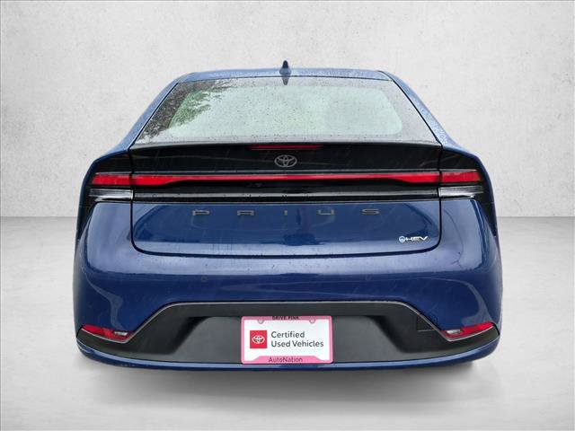 Certified 2025 Toyota Prius LE FWD image 7