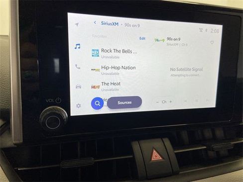 Certified 2024 Toyota RAV4 XLE w/ Convenience Package image 25