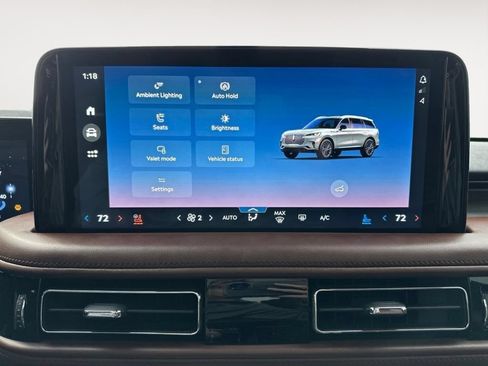 Used 2025 Lincoln Aviator Reserve w/ Equipment Group 201A AWD/4WD image 31