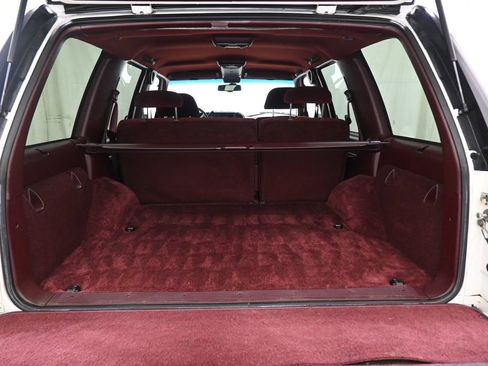 Used 1995 Chevrolet Tahoe 4WD image 29
