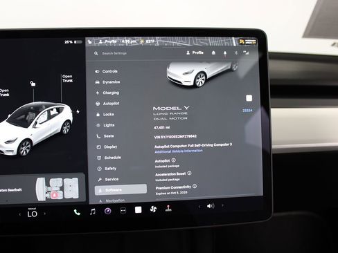 Used 2021 Tesla Model Y Long Range image 15