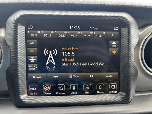Used 2023 Jeep Wrangler Unlimited Sport AWD/4WD image 21