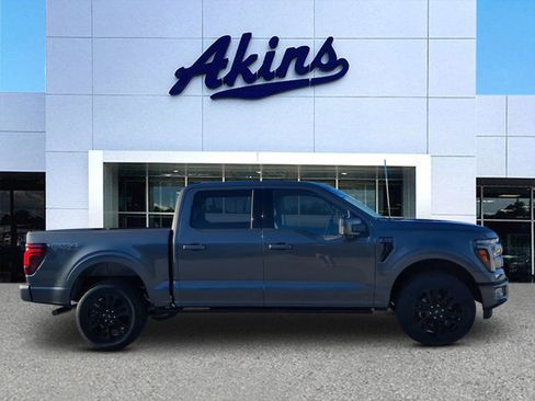 New 2025 Ford F150 Platinum w/ Equipment Group 702A High image 1