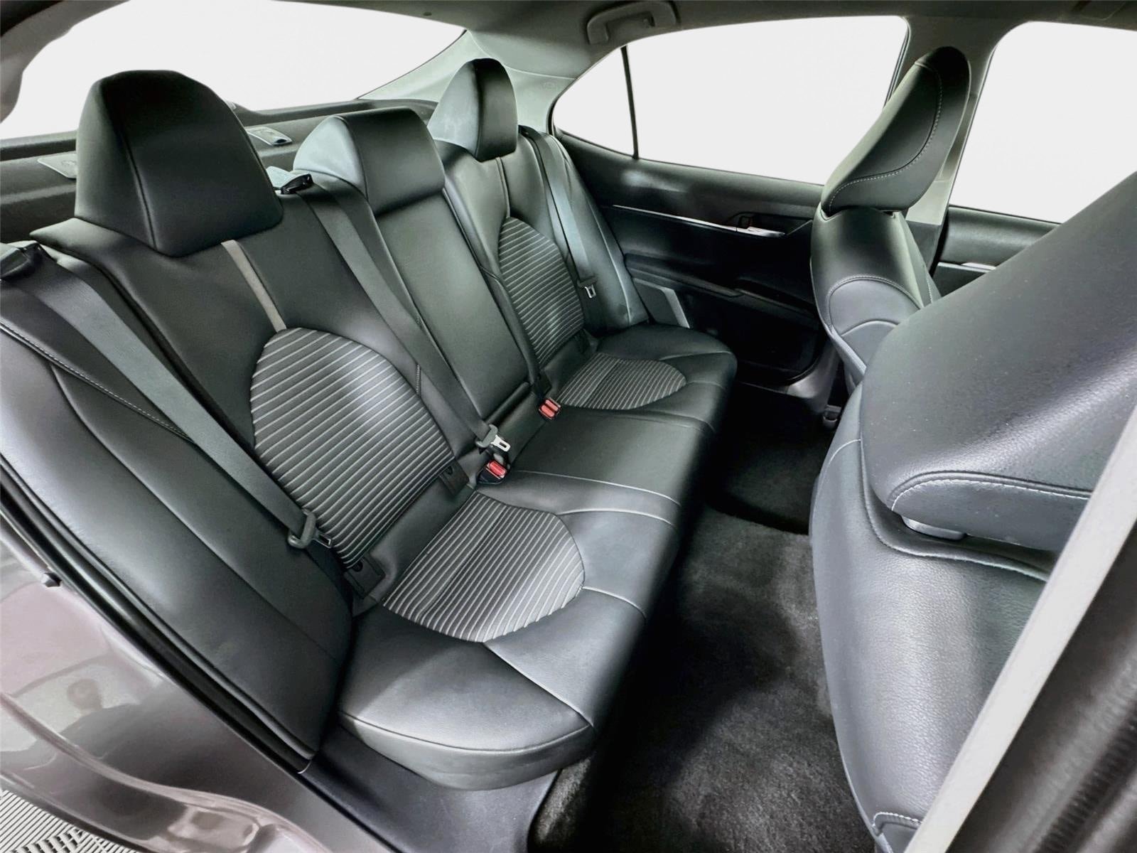 Used 2021 Toyota Camry SE FWD image 24