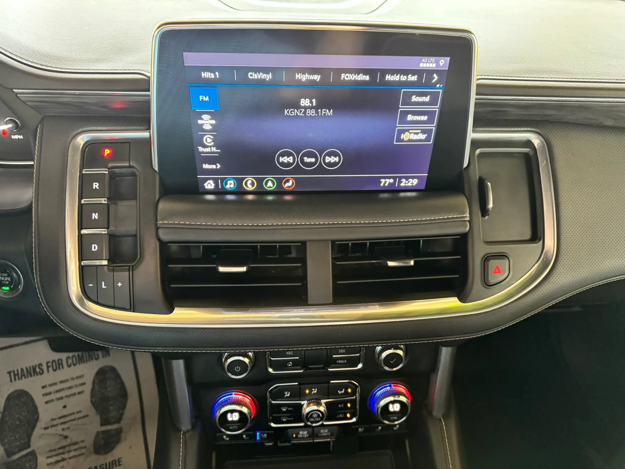 Used 2021 GMC Yukon SLT w/ SLT Luxury Plus Package AWD/4WD image 15