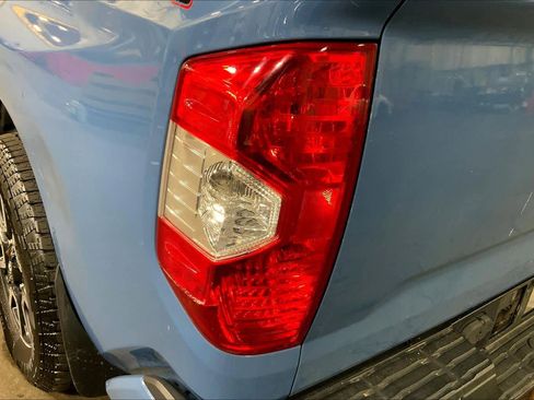 Used 2019 Toyota Tundra Limited w/ Limited Premium Package image 29