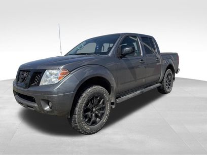 Used 2021 Nissan Frontier SV w/ Midnight Edition Floor Mats