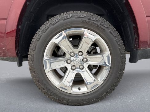 Used 2025 RAM 1500 Big Horn AWD/4WD image 13